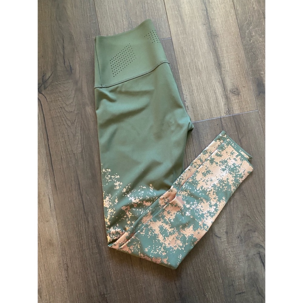 PUMA workout leggings, never worn, size S
